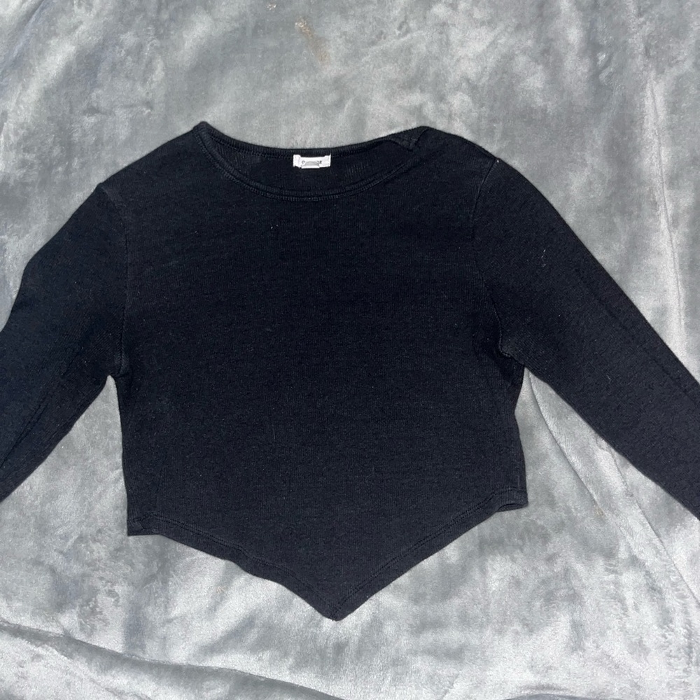 Garage Black Triangle Crop Long Sleeved Tee